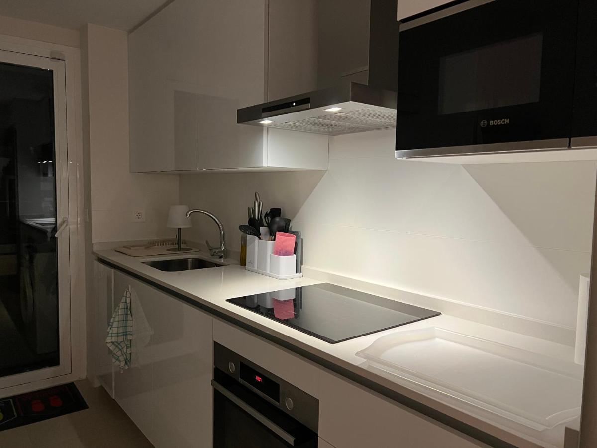 New Build Modern Ap 4 Min Walk To The Beach And Marbella Old Town Exterior photo