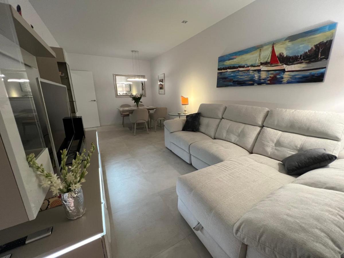 New Build Modern Ap 4 Min Walk To The Beach And Marbella Old Town Exterior photo